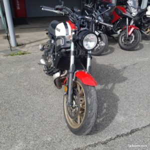 YAMAHA 700 XSR PREMIERE MAIN PERMIS A2