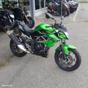 Kawasaki Z 125 589 kms premiere main