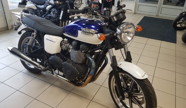 Triumph Bonneville 2014 10435 km