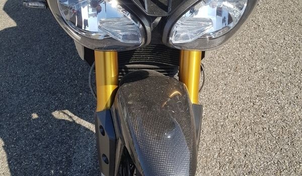 TRIUMPH 1050 SPEED TRIPLE R