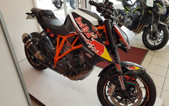 Ktm superduke r 1290 16159 kms