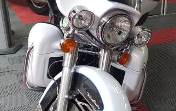 HARLEY DAVIDSON ELECTRA GLIDE ULTRA CLASSIC